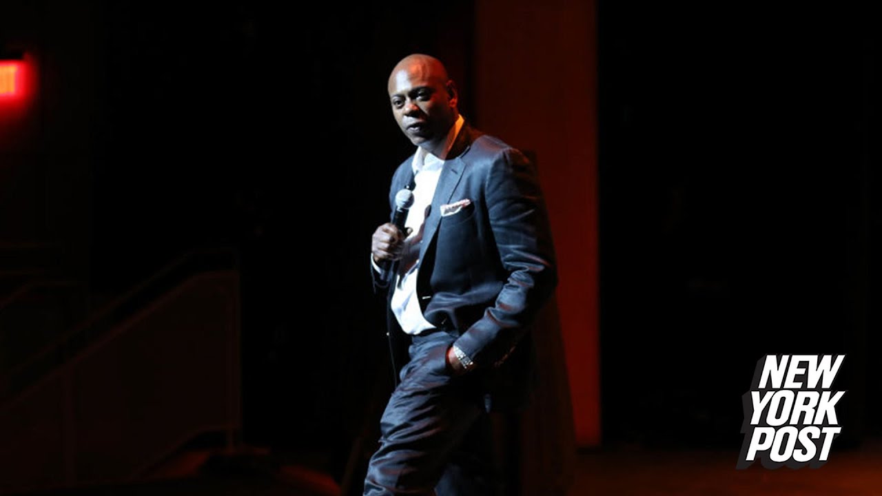 Dave Chappelle abruptly ends show, walks off stage after fan pulls out phone during Florida gig