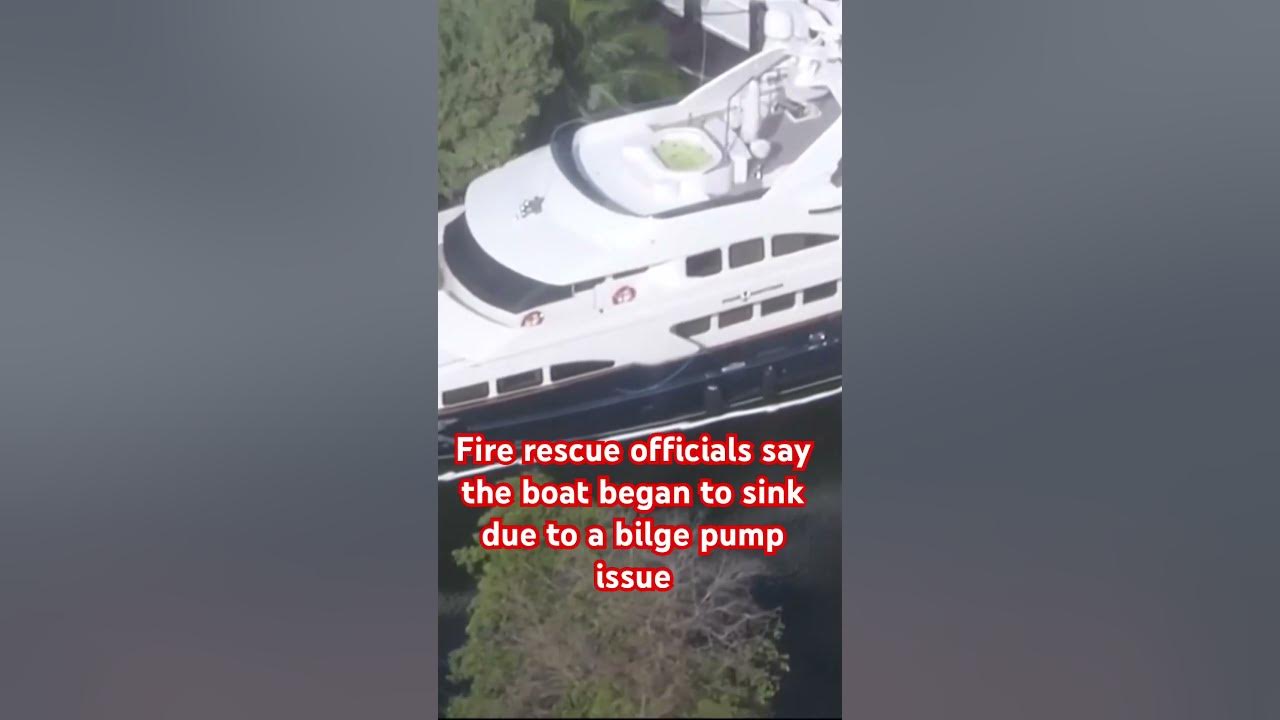 Yacht begins sinking off Fort Lauderdale. #fortlauderdale #yacht #browardcounty