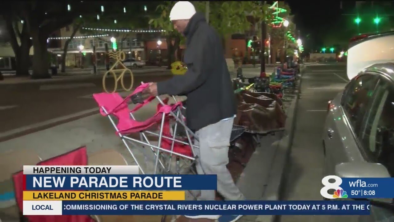Families set up early for annual Lakeland Christmas Parade
