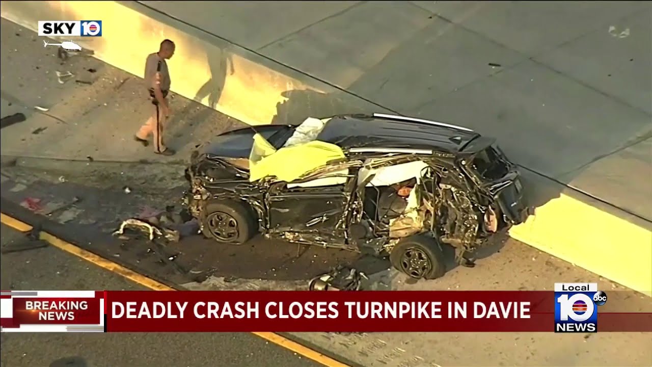 Turnpike crash in Davie involves 7 cars, box truck
