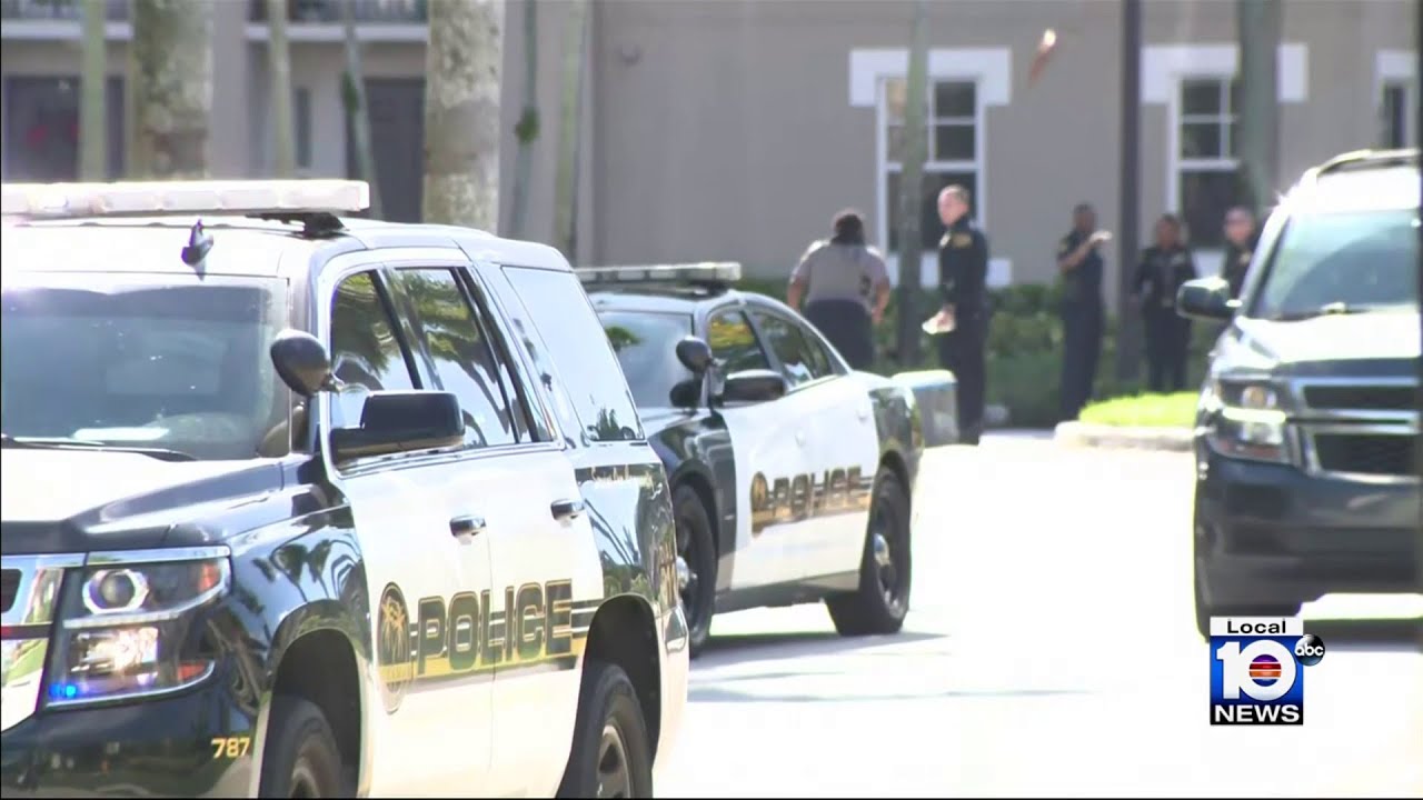 Authorities investigate shooting at Miramar apartment complex