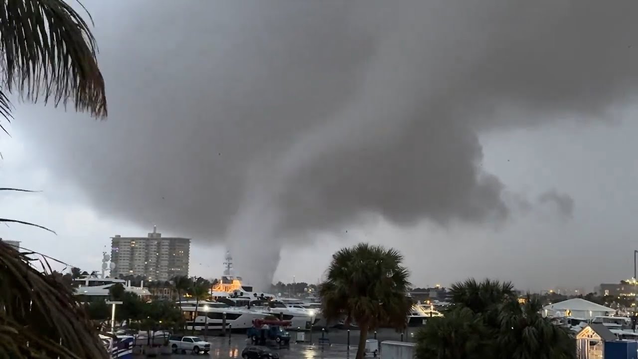 Tornado touches down in Fort Lauderdale as storm moves through South Florida