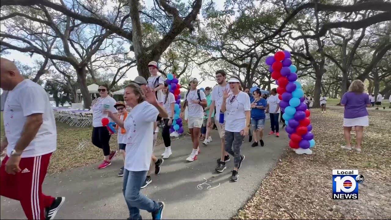 Local 10 News team joins annual Marfan walk in Hollywood