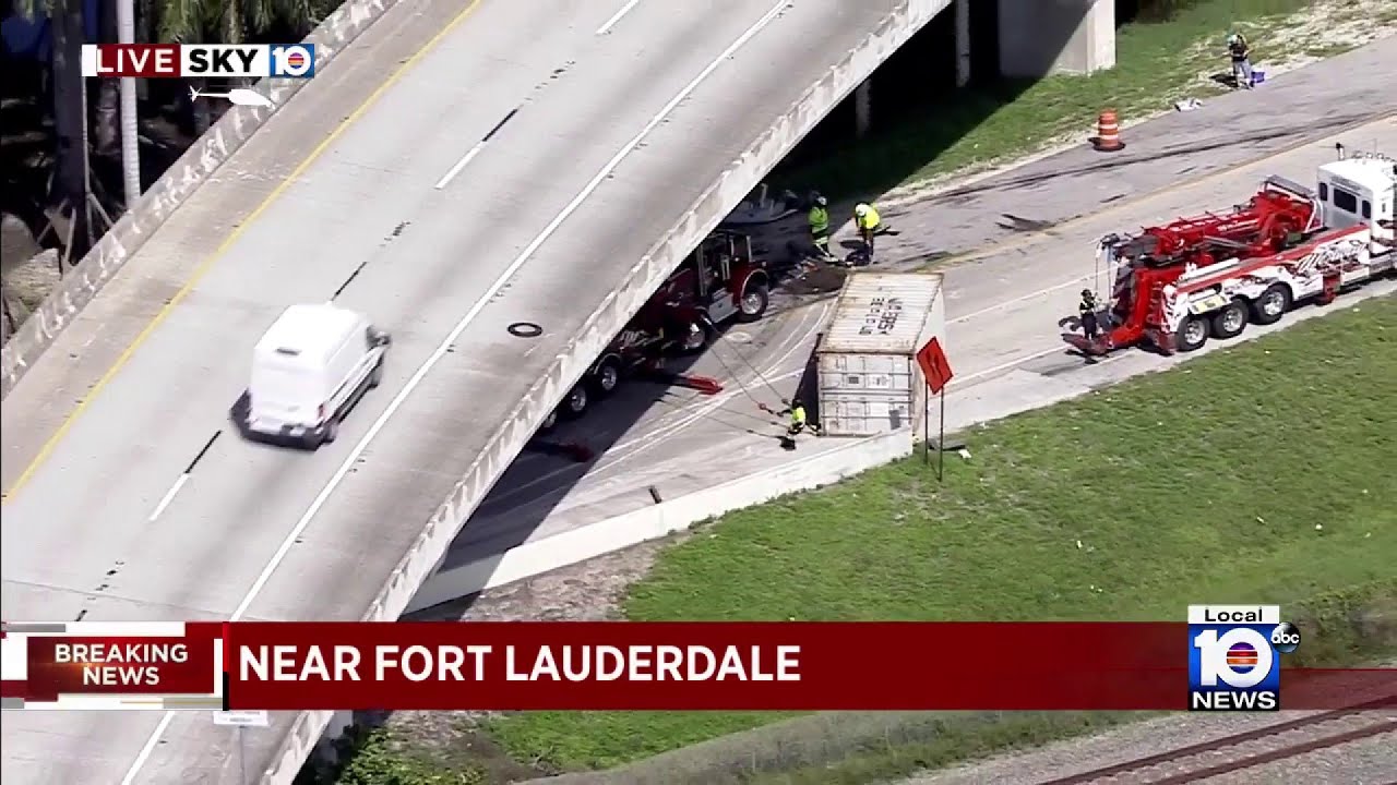 Crash blocks Port Everglades entrance in Fort Lauderdale