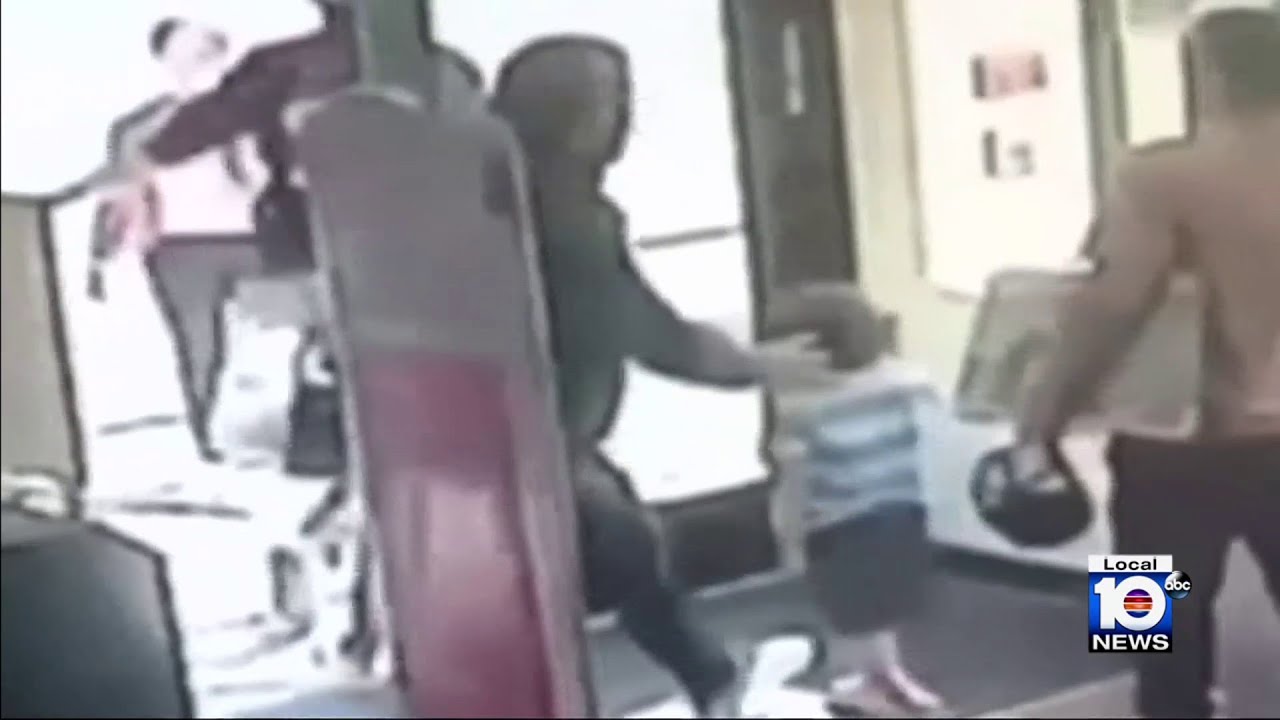 Father fights off man who randomly grabbed his child at Miami Beach CVS
