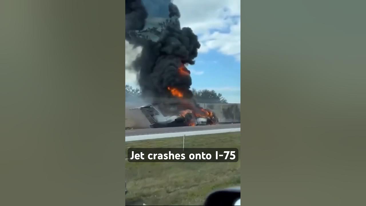 At least two people were killed when a private jet crashed onto Interstate 75 in #florida.
