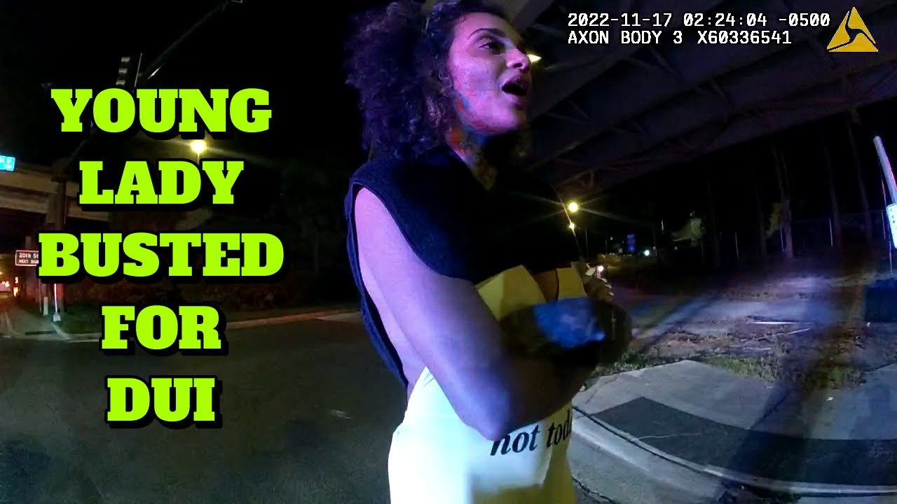 Young Lady gets Busted for DUI – St. Petersburg, Florida – November 17, 2022