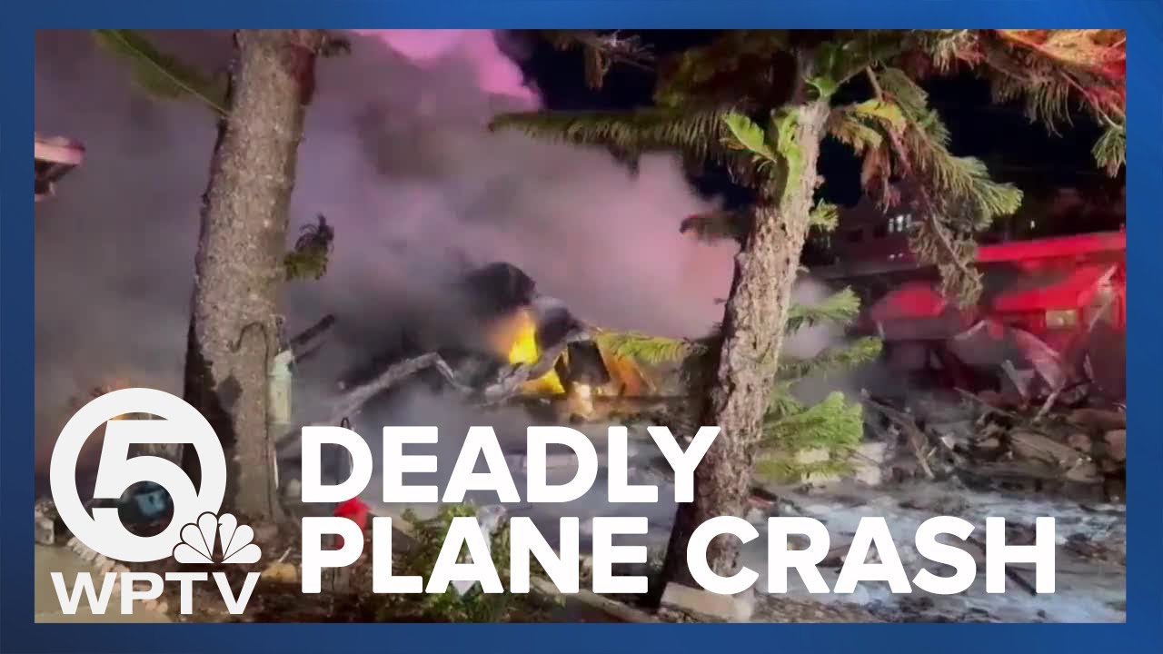 Several killed after plane that departed Vero Beach crashes into mobile homes