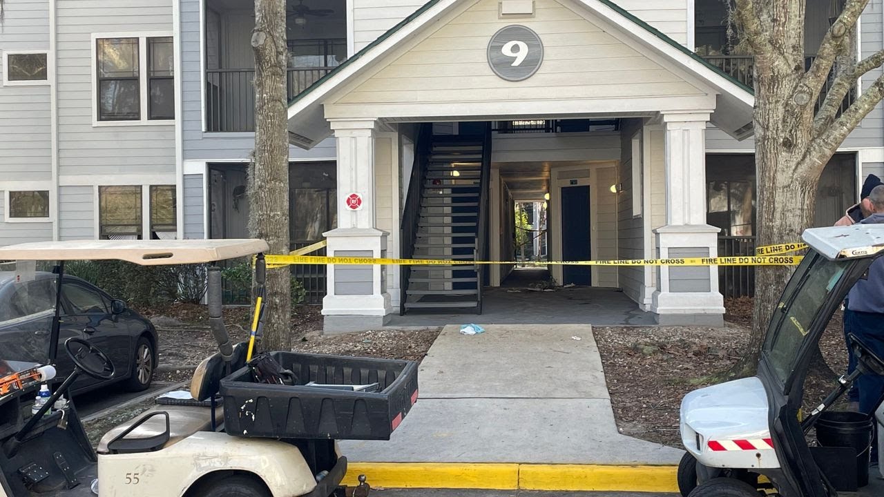 Woman stabs man, starts fire at Gainesville student housing complex