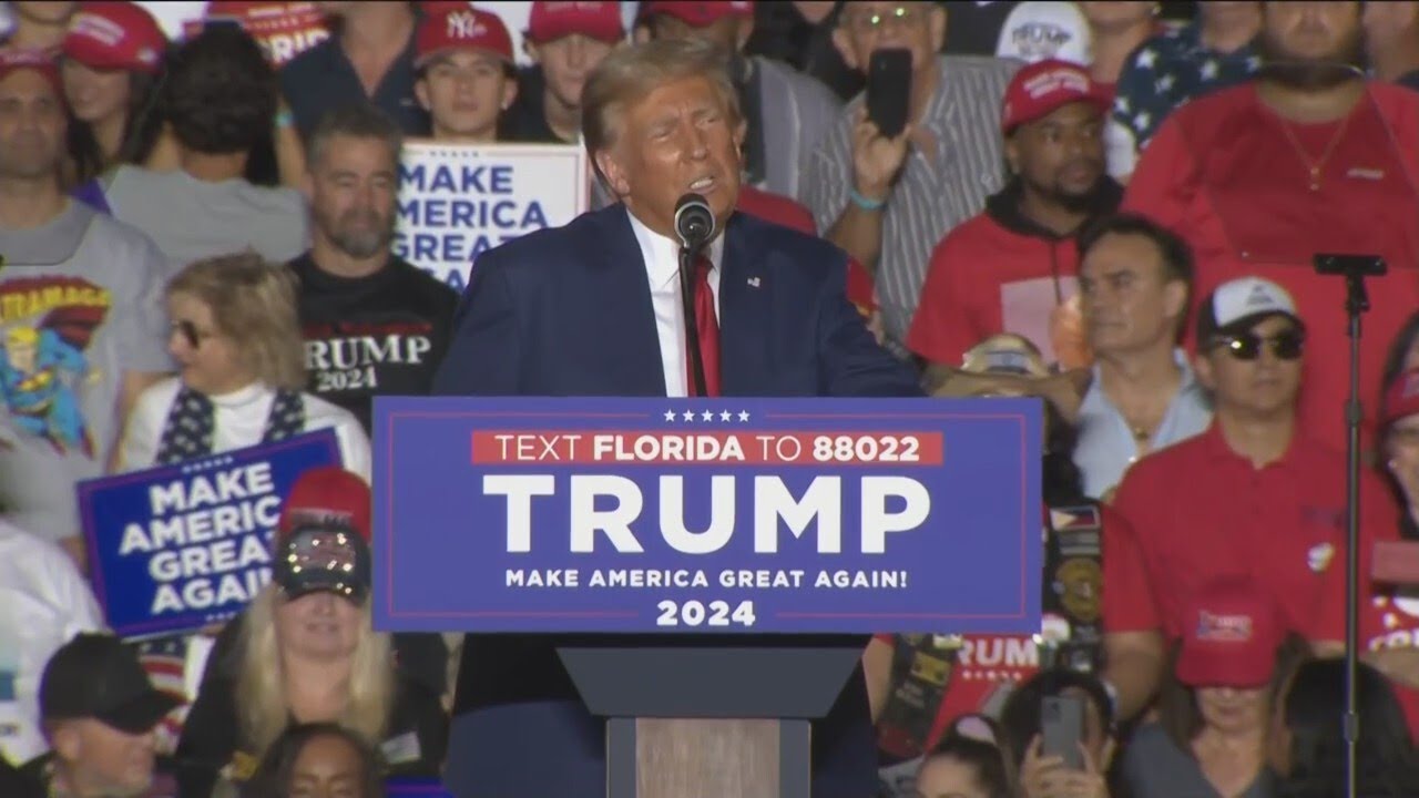 Donald Trump speaks to supporters in Hialeah