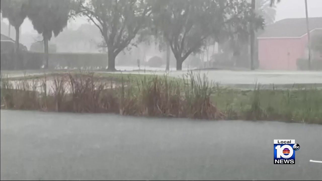 Poor weather puts damper on several South Florida events