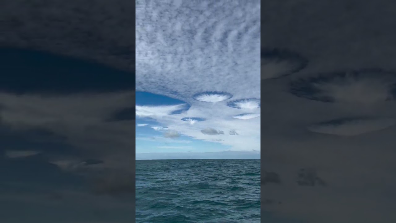 Strange clouds in Key West / Florida / February 2024