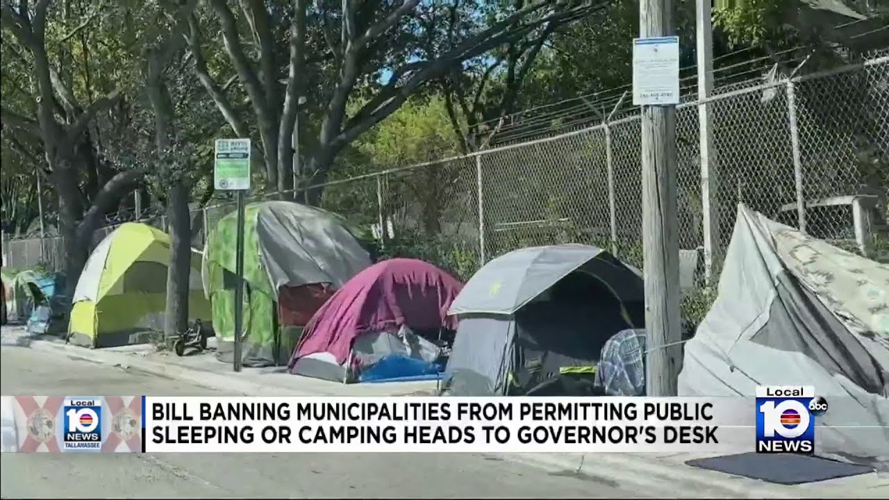 Florida lawmakers pass bill to ban permits for homeless